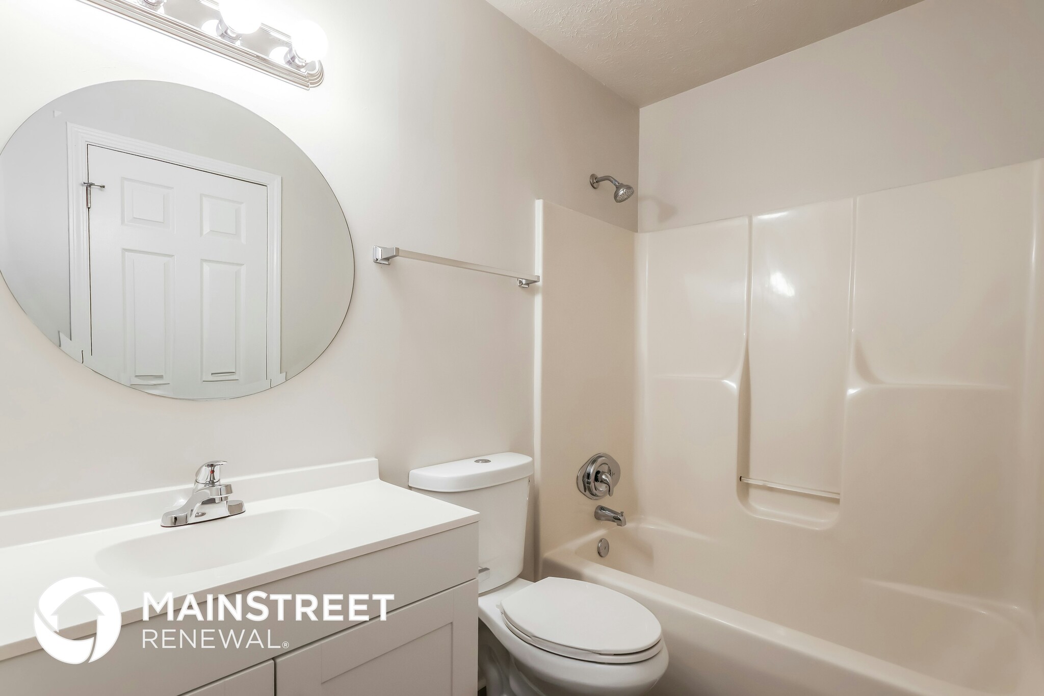 Building Photo - 8007 Apple Valley Dr