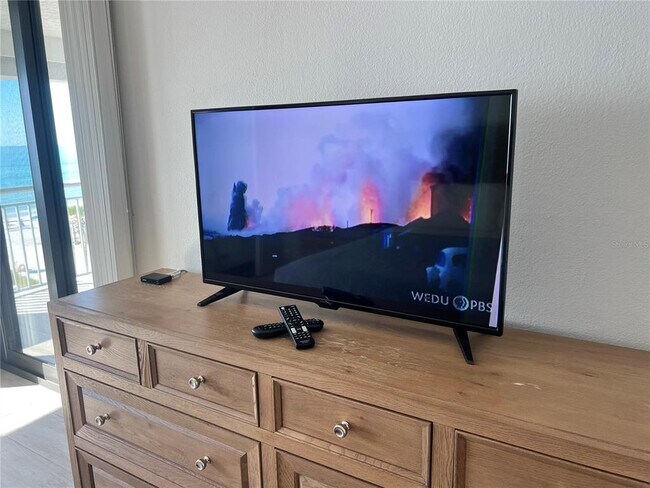 Building Photo - 1001 Point of Rocks Rd