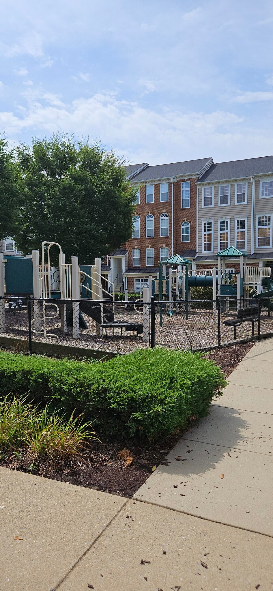 Building Photo - 12332 Rollys Ridge Ave