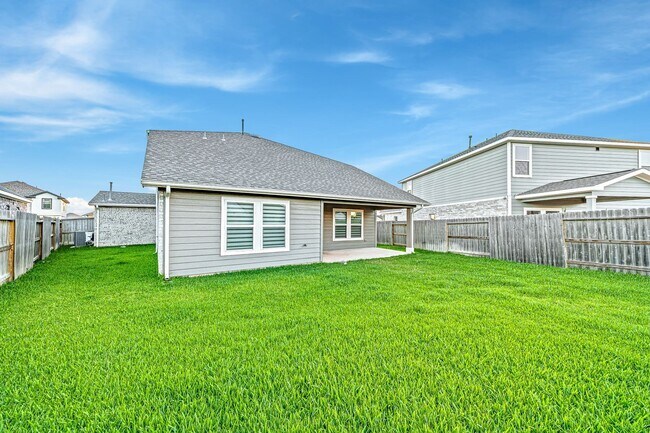 Building Photo - 2533 Allegretto Sea Dr