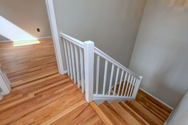 Building Photo - 65 W Walk