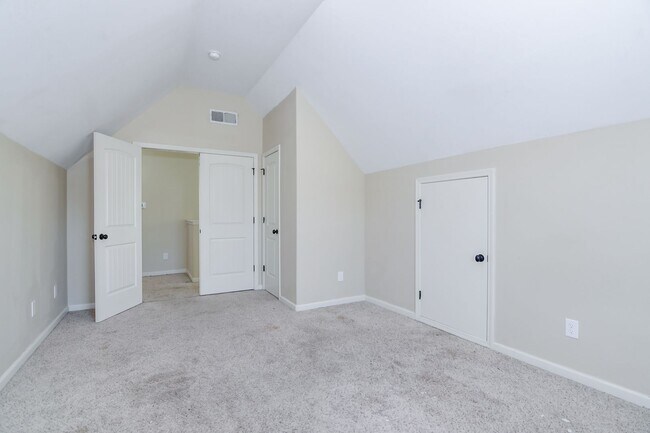 Building Photo - 246 Asa Way