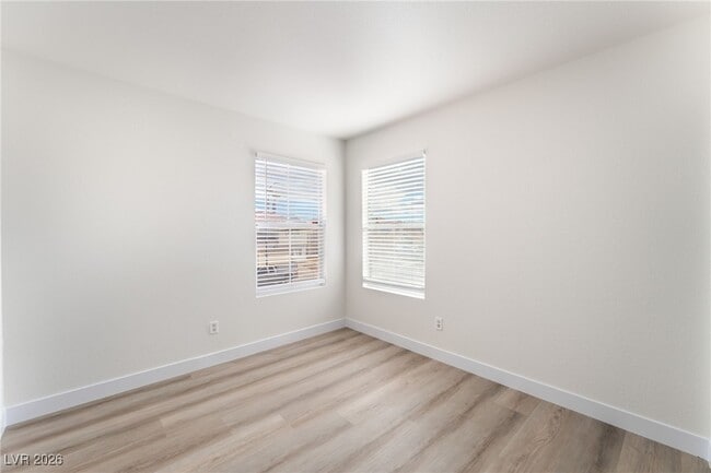 Building Photo - 1813 Navajo Lake Way