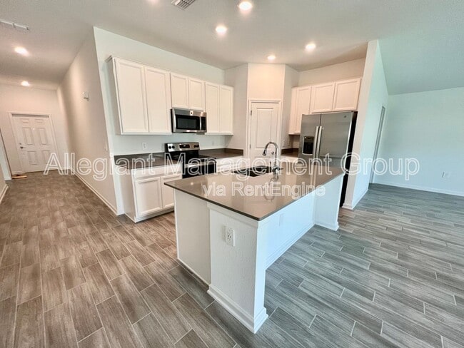 Building Photo - 753 Citrus Reserve Blvd