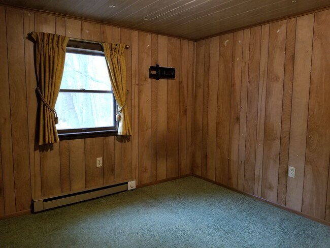 Building Photo - House in South Mountain Community