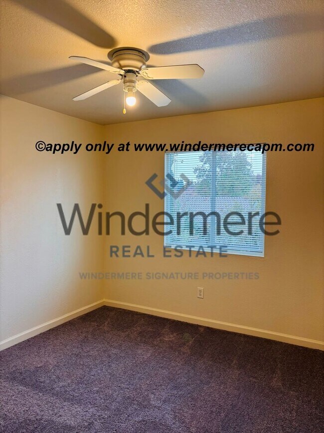 Building Photo - Bright & Spacious Two-Story home in Natomas Park!!