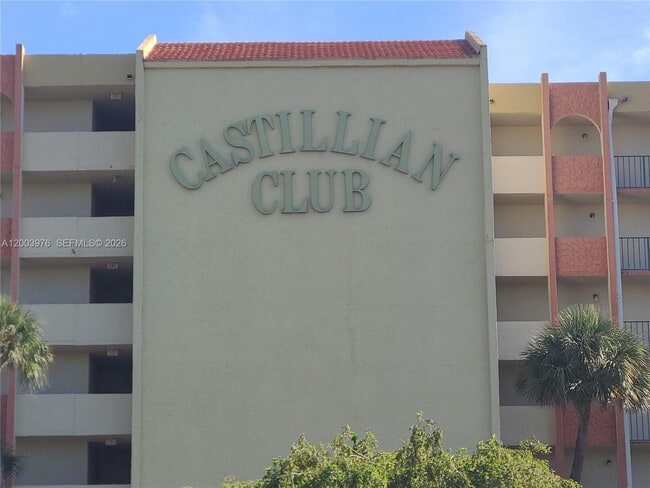 Building Photo - 9405 W Flagler St