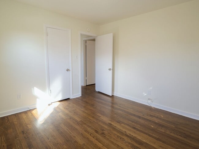 Building Photo - 3 BED 1 BATH RANCH HOME IN MECHANICSVILLE