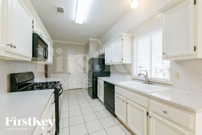 Building Photo - 1523 Plumwood Dr