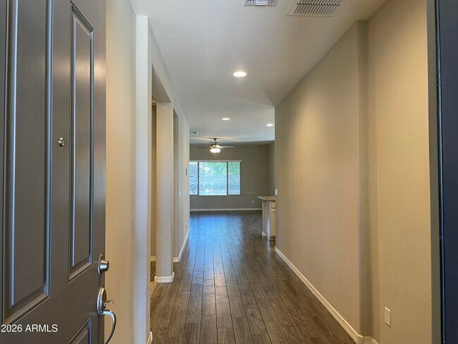 Building Photo - 16500 N 181st Ave