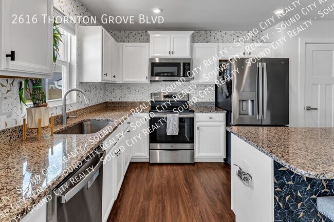 Building Photo - 2616 Thornton Grove Blvd