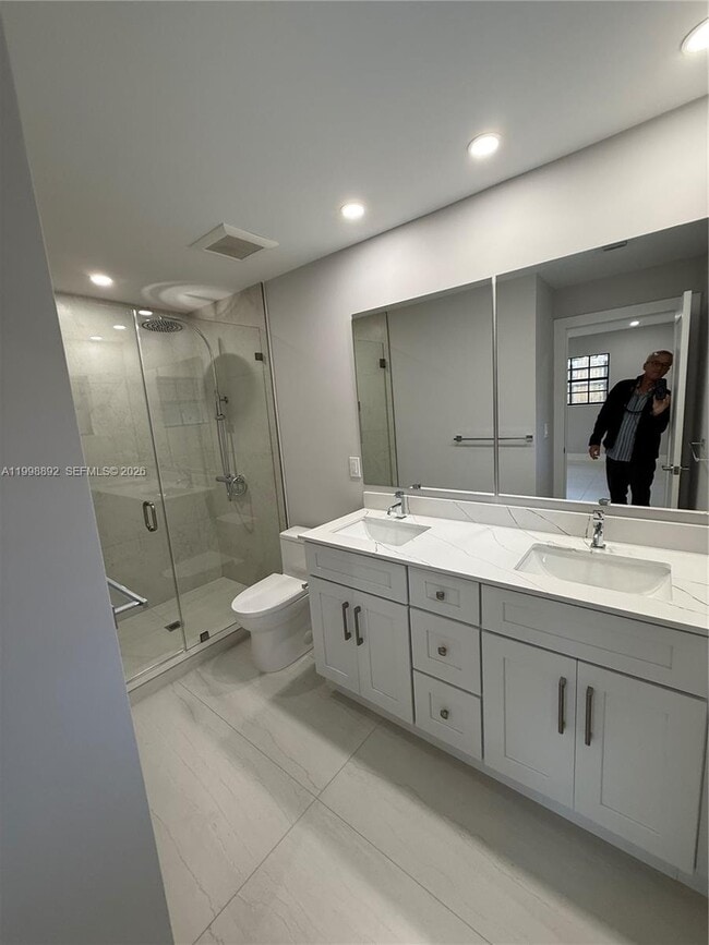 Building Photo - 8772 SW 143rd St