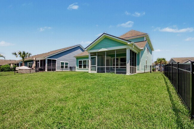 Building Photo - 2223 Blue Crane Cir