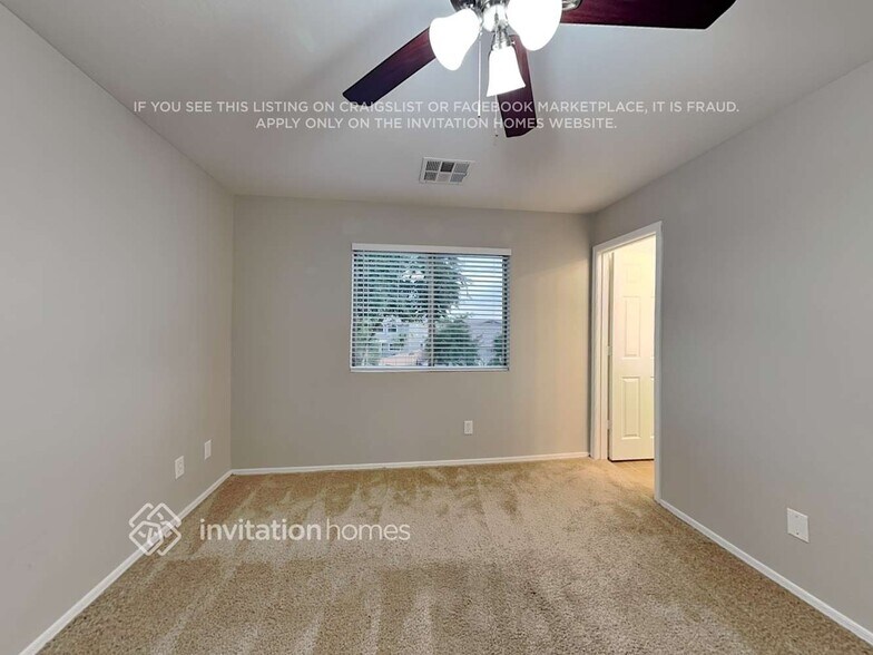 Building Photo - 1906 W Appaloosa Way