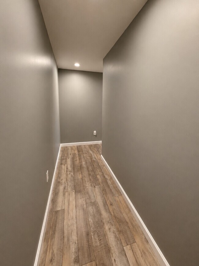 Building Photo - 40049 Back Nine Dr