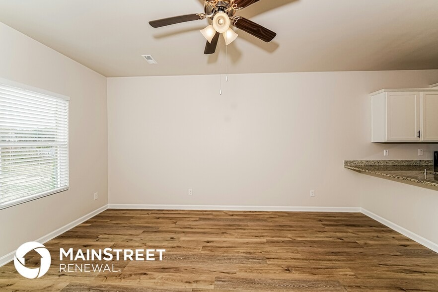 Building Photo - 1113 Archers Trail E