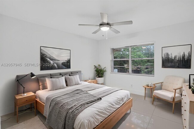 Building Photo - 13707 SW 91st Ct