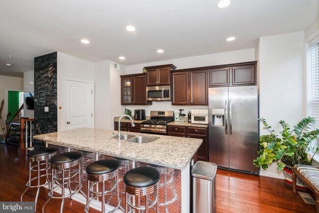 Building Photo - 9519 Smithview Pl