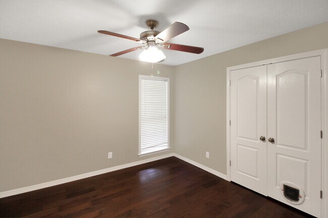 Building Photo - 114 Trace Ridge Dr