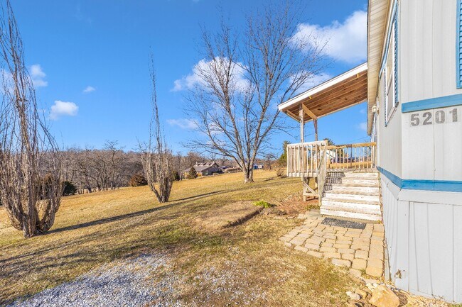 Building Photo - 5201 Amos Reeder Rd