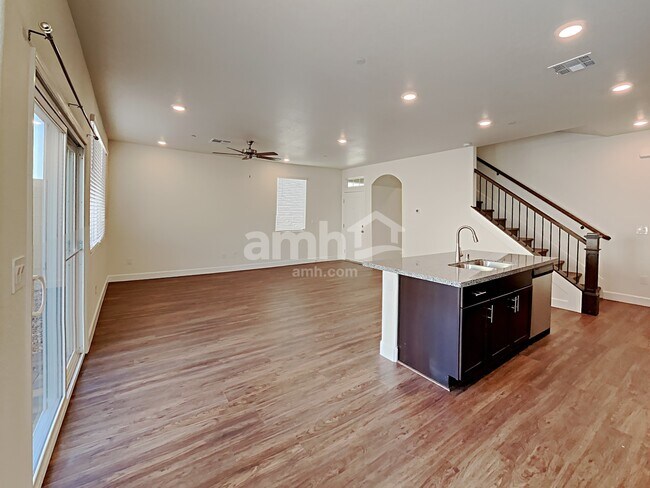 Building Photo - 342 Timber Kate Pl