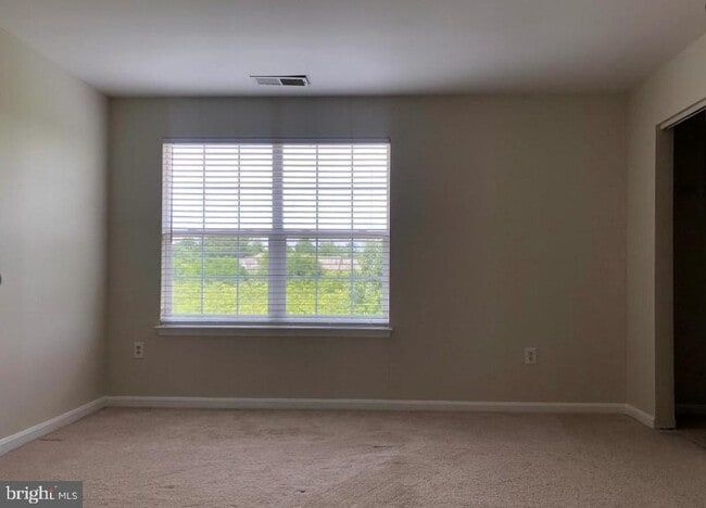 Building Photo - 12240 Maidstone Ct