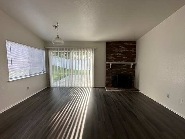 Building Photo - 2419 S Cucamonga Ave