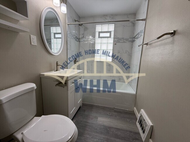 Building Photo - 2137 N 62nd St