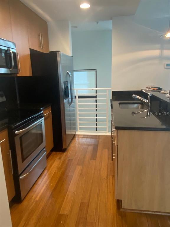 Building Photo - 350 S Osceola Ave