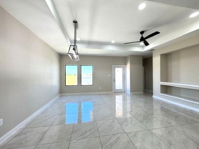 Building Photo - 6702 El Freno Ln