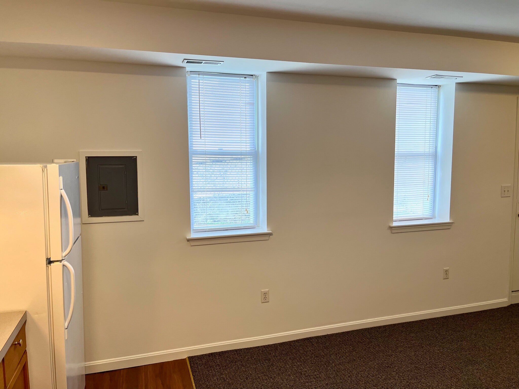 Building Photo - 1104 W 38th St