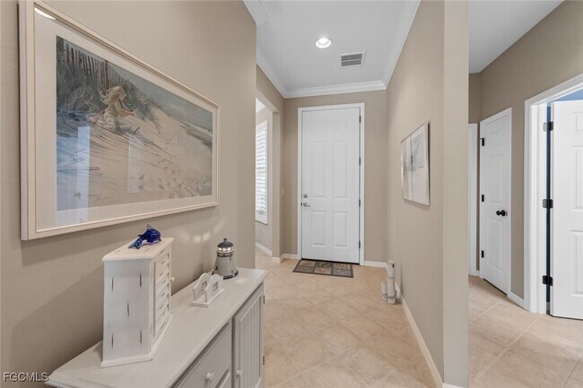 Building Photo - 14543 Abaco Lakes Dr