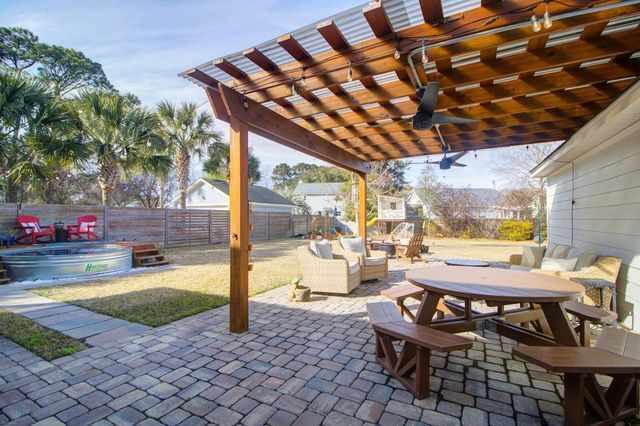 Building Photo - 1117 Sabrina Cir