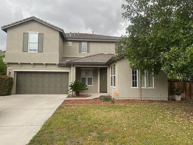 Primary Photo - 375 Deodar St