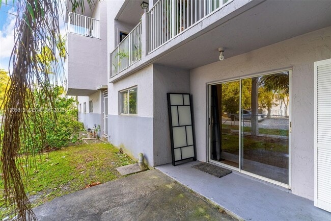 Building Photo - 2690 W 76th St