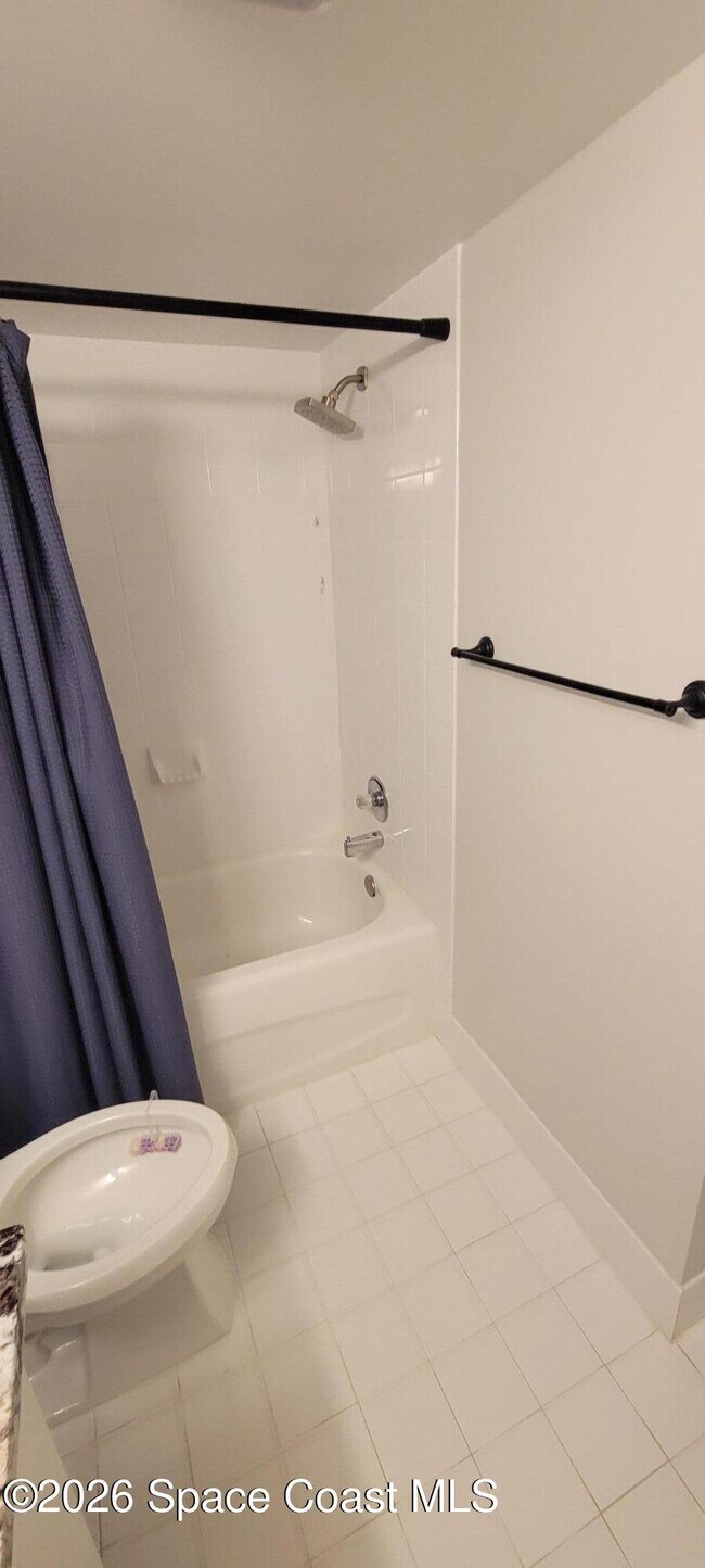 Building Photo - 1590 S 42ND Cir