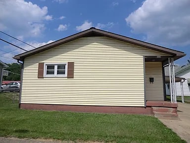 Building Photo - 414 Jackson St