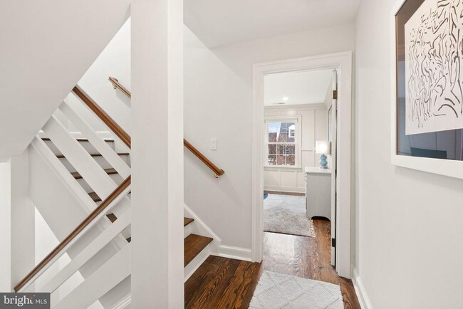 Building Photo - 312 N Pitt St