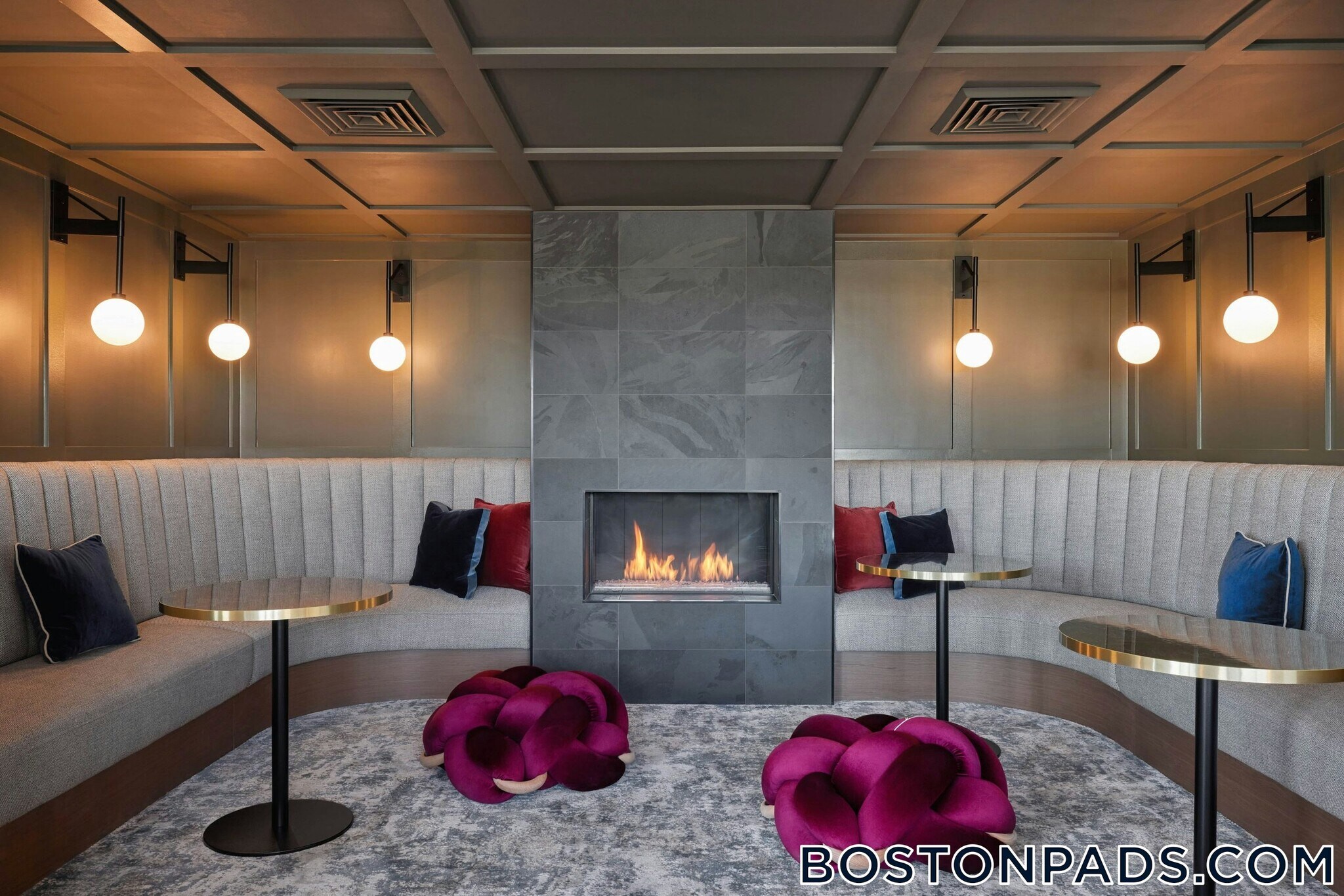 Building Photo - 120 Commerce Way