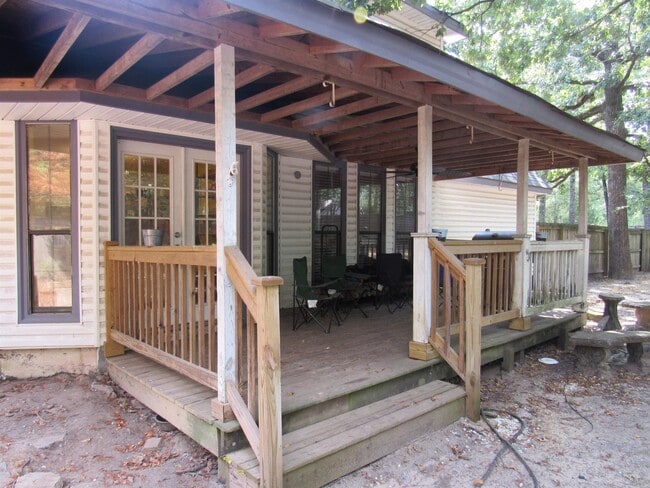 Building Photo - 32 Cinderwood Cove