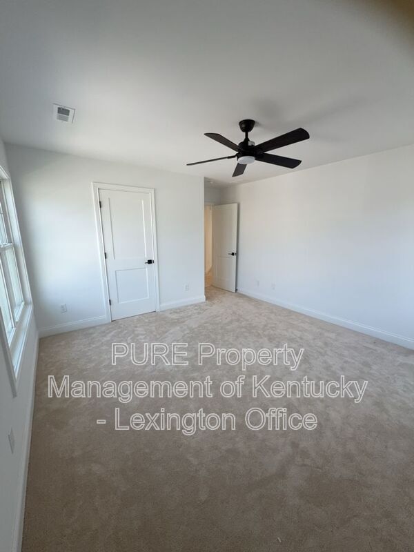 Building Photo - 1089 Squirrel Nest Ln