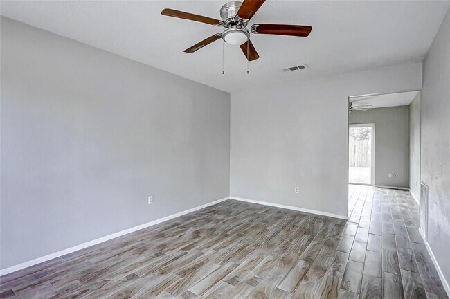Building Photo - 4969 E Ridge Creek Dr