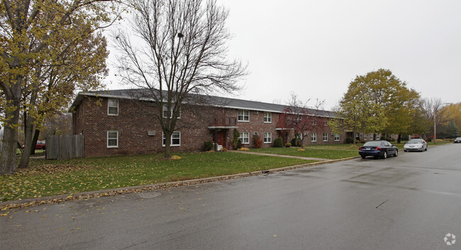 Primary Photo - Roland Lane Apartments