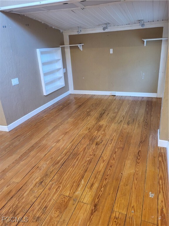 Building Photo - 10511 Orange River Blvd