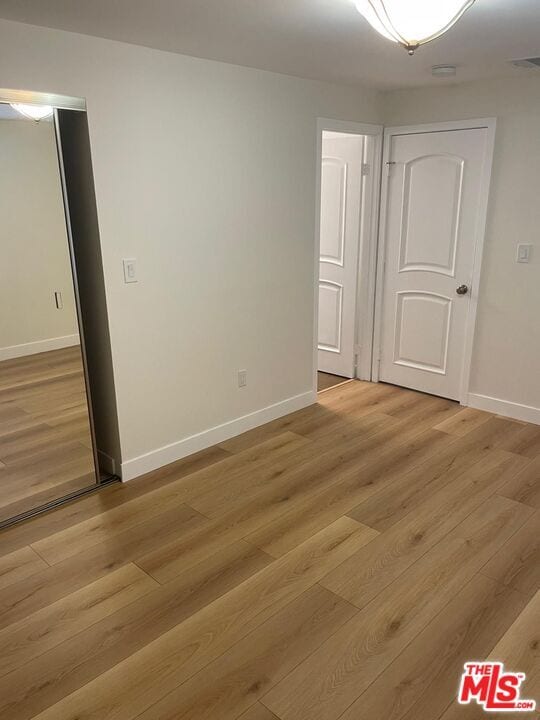 Building Photo - 8010 Longridge Ave