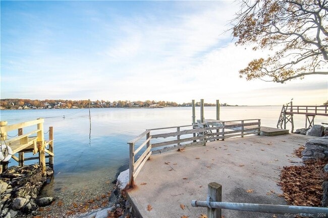 Building Photo - 99 Great Harbor Rd