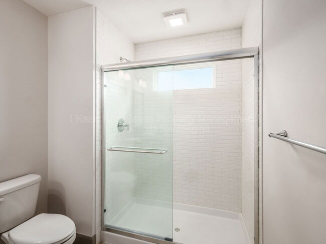 Building Photo - 166 Wisconsin Ave