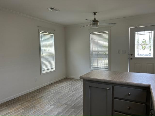 Building Photo - 6941 MacDonald Ct