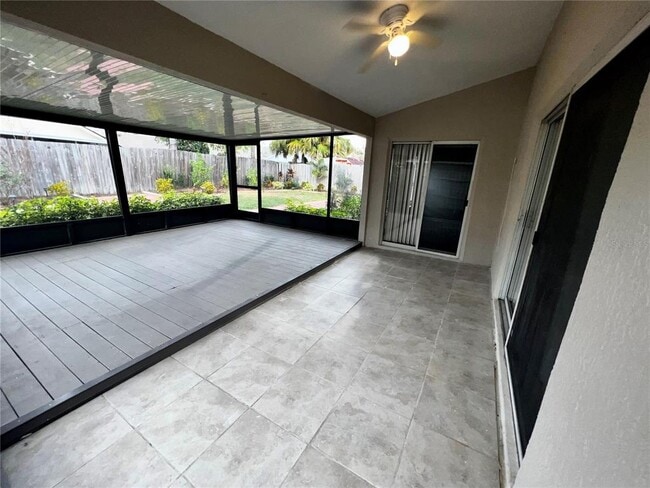 Building Photo - 2620 Regency Oak Ln