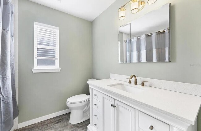 Building Photo - 9492 Galaxie Cir